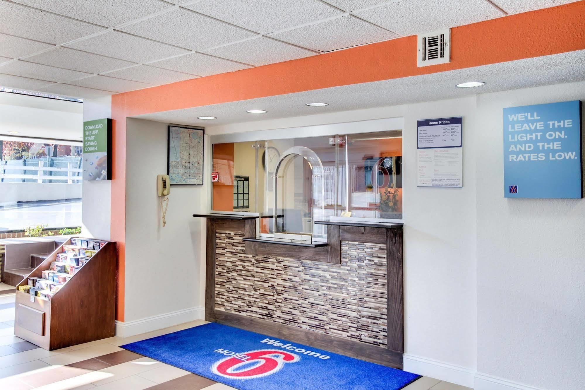 Motel 6-Washington, Dc Buitenkant foto